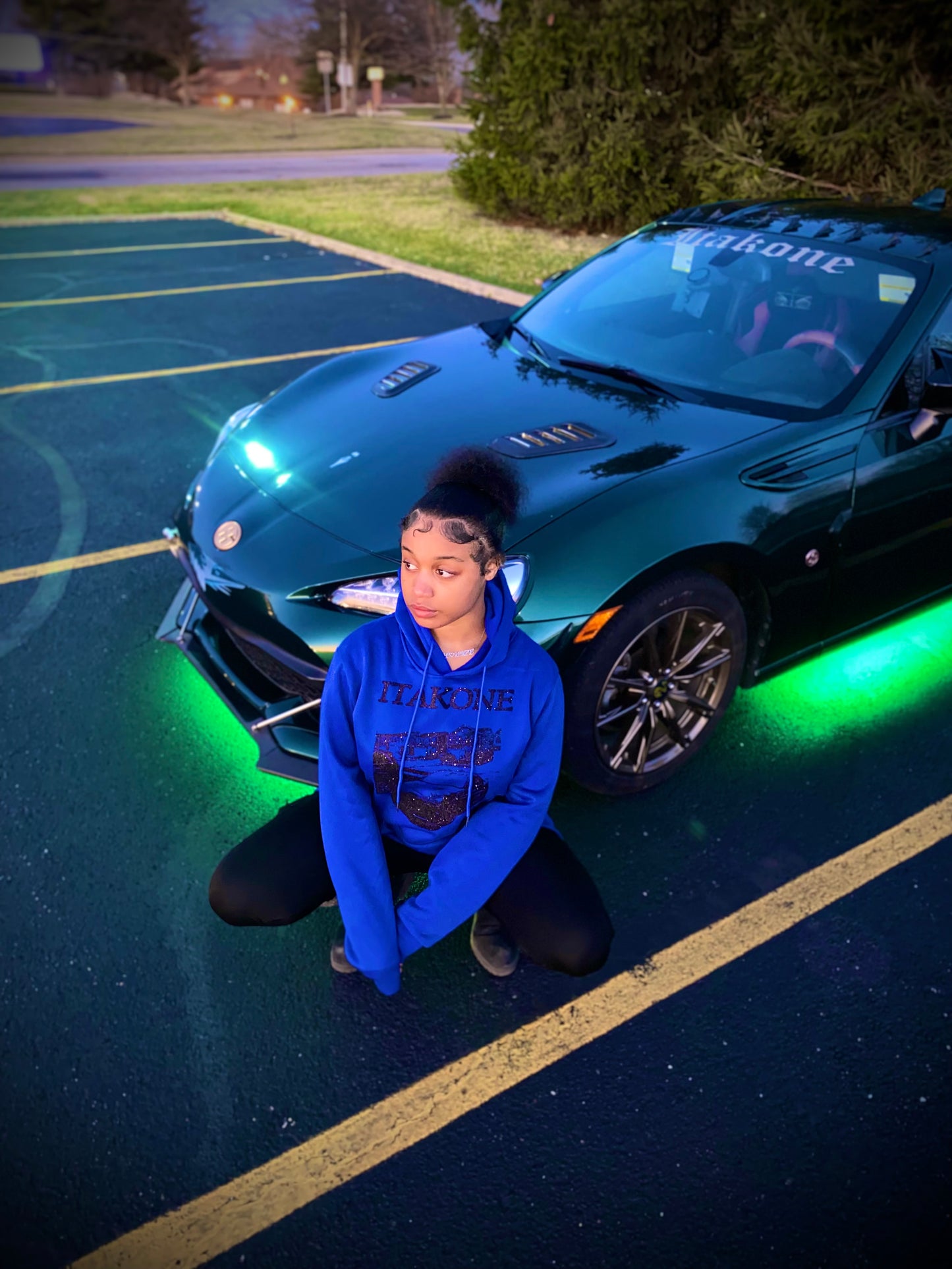 Itakone Car banner