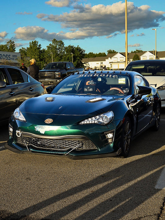 Itakone Car banner - 30 inches wide